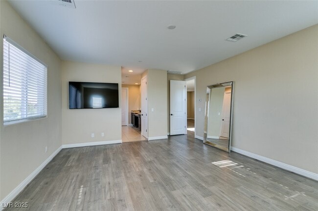 Building Photo - 1919 Foro Romano St