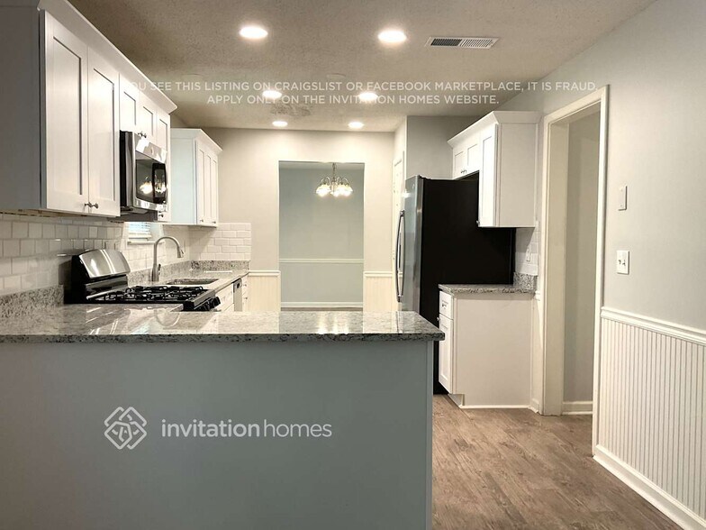 Building Photo - 7145 Pinecone Way