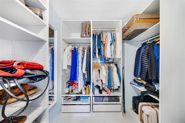 Building Photo - 1688 West Ave