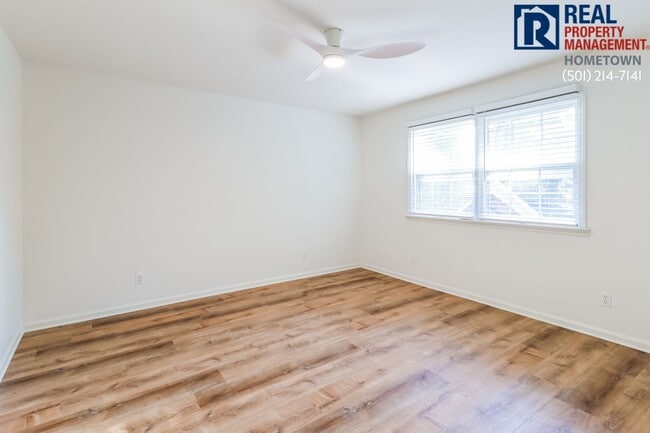 Building Photo - 130 Valley Club Cir