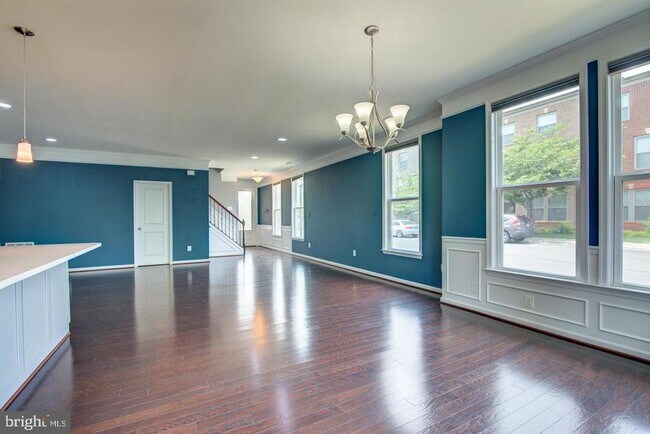 Building Photo - 42262 Knotty Oak Terrace