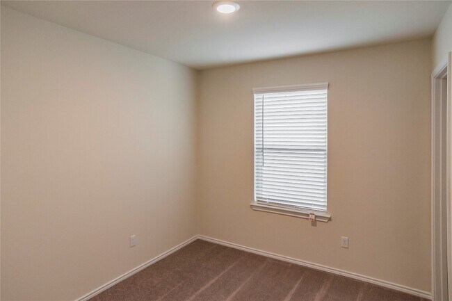 Building Photo - 25 Snowy Plover Ln