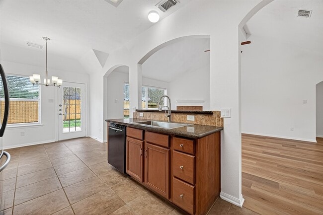 Building Photo - 2905 Fountain Brook Ct