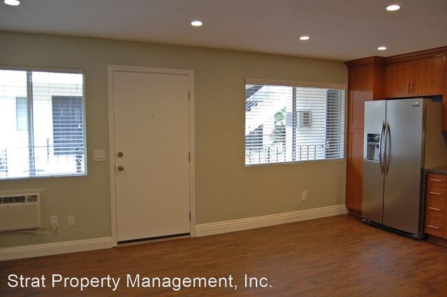 Building Photo - 3670-3680 Park Blvd