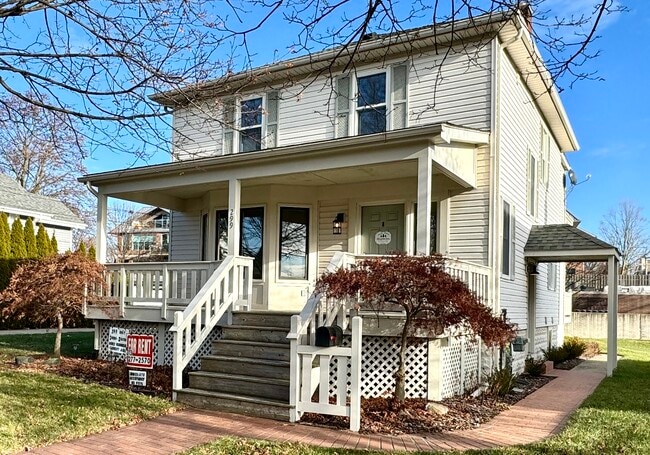 Primary Photo - 299 Elizabeth St