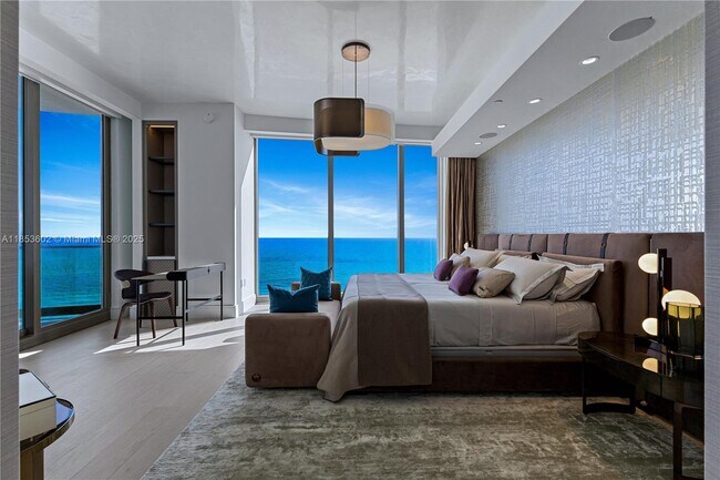 Building Photo - 17975 Collins Ave