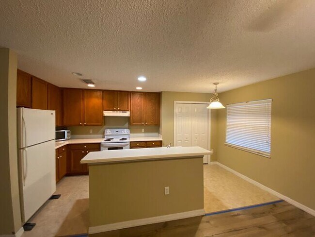 Building Photo - 5021 Ashford Falls Ln