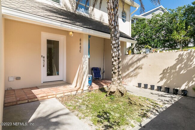 Building Photo - 646 Ponte Vedra Blvd