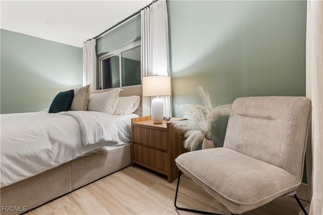 Building Photo - 2412 La Salle Ave