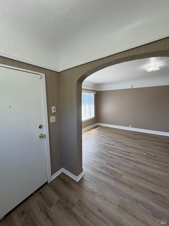 Building Photo - 158 Farragut Ave