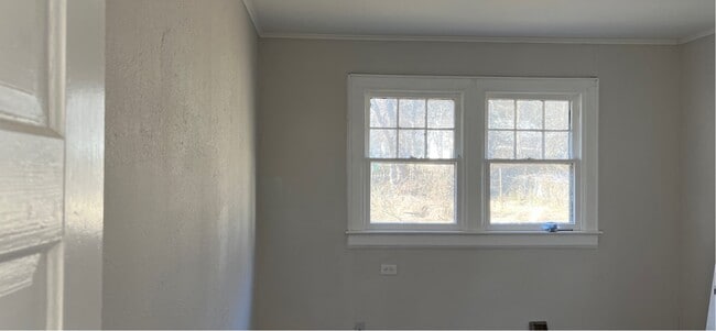 Building Photo - 1205 Tunnel Blvd