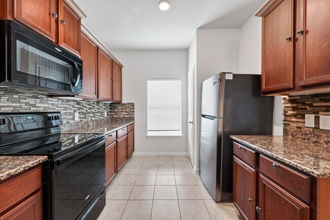 Building Photo - 228 Elm Patch Dr