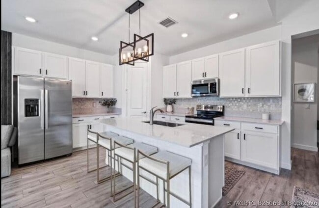Building Photo - 9041 Zevon Ct