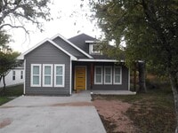 Building Photo - 1633 Cree Trail