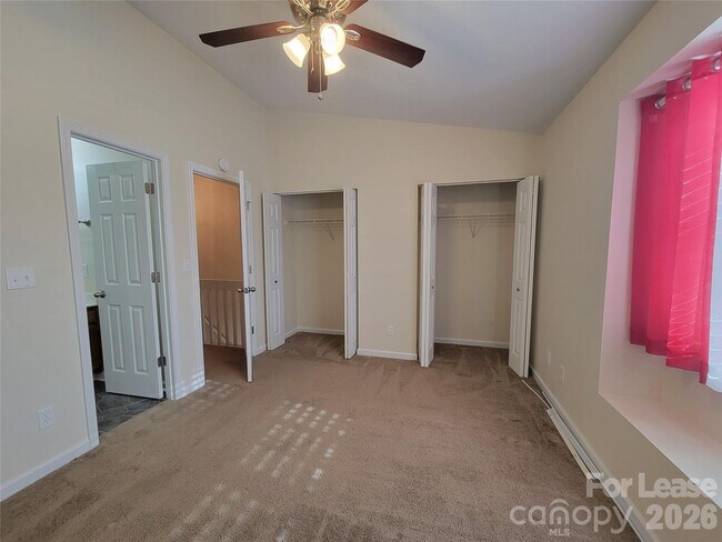 Building Photo - 3811 Mosscroft Ln