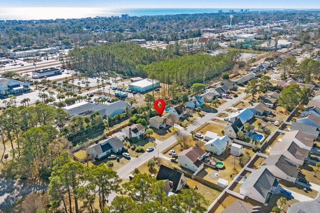 Building Photo - 505 Plantation Dr