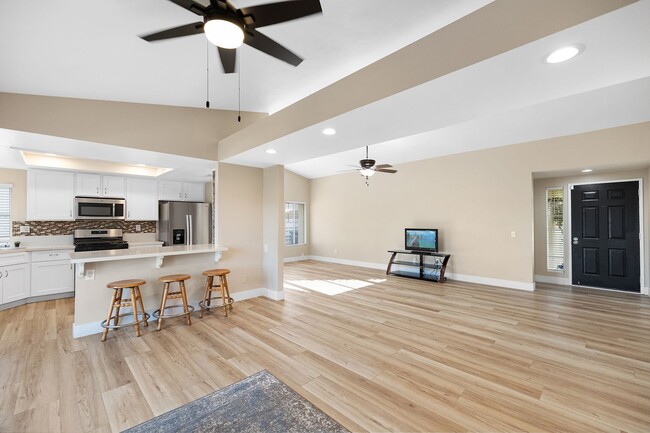 Building Photo - Updated 3-Bedroom Home with Modern Upgrade...