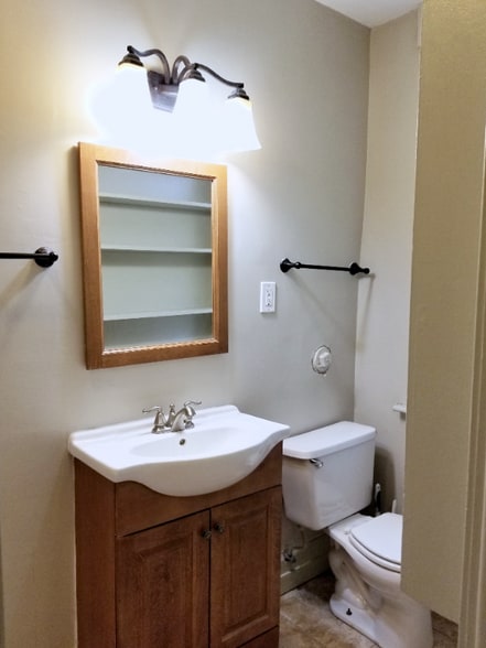 Building Photo - 1494 Michigan Ave