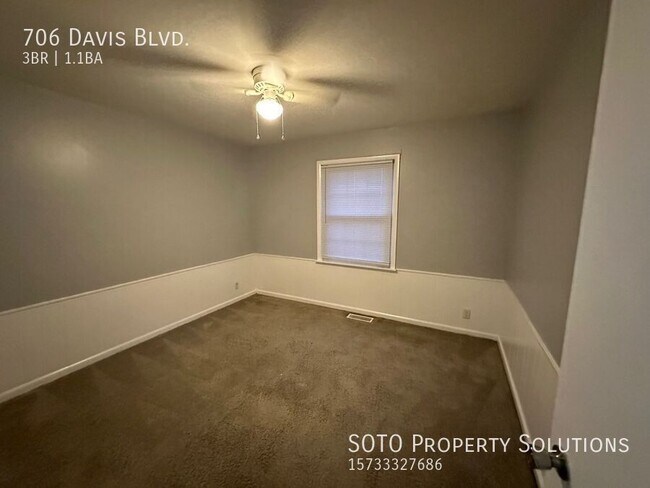 Building Photo - 3BD/1.5BA Pet-Friendly House