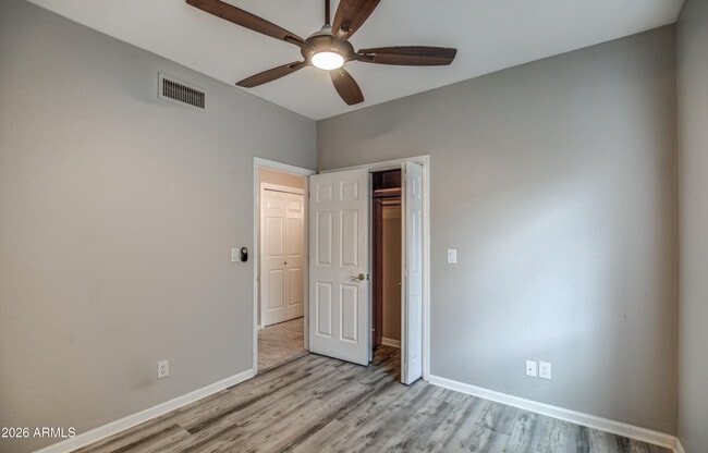 Building Photo - 16518 Lost Arrow Dr