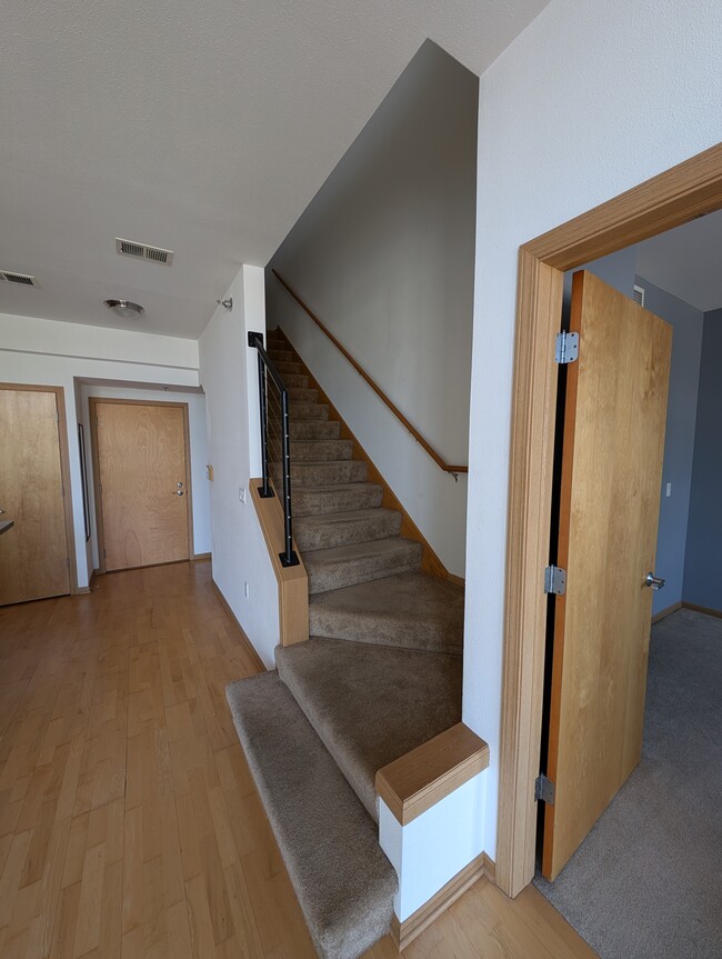 Stairway - 2121 S Kinnickinnic Ave