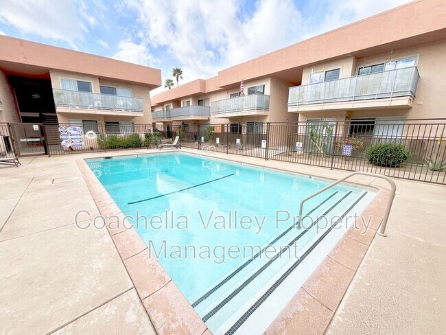 Building Photo - 400 N Sunrise Way