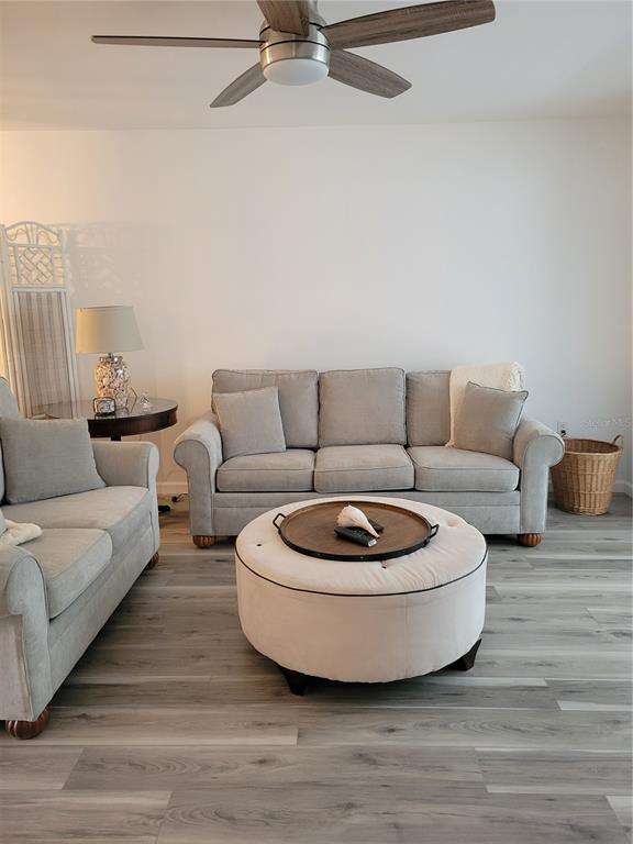 Building Photo - 220 Santa Maria St