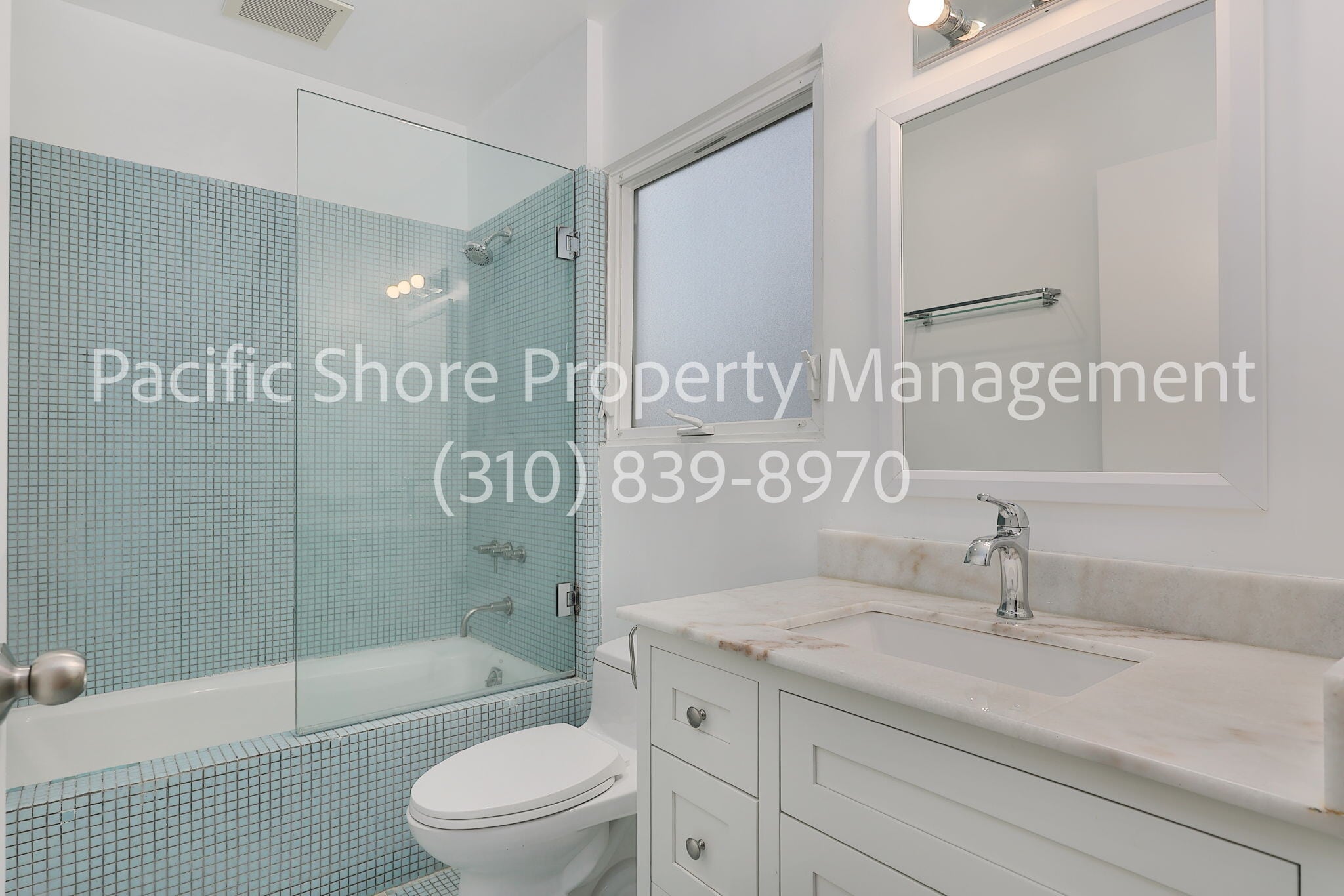 Building Photo - 545 1/2 Rose Ave