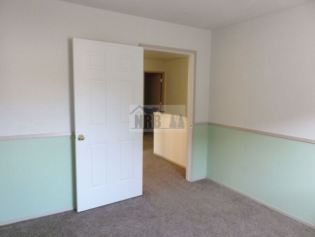 Building Photo - Stunning House in Dupont! $500.00 off 1 Month of Rent!