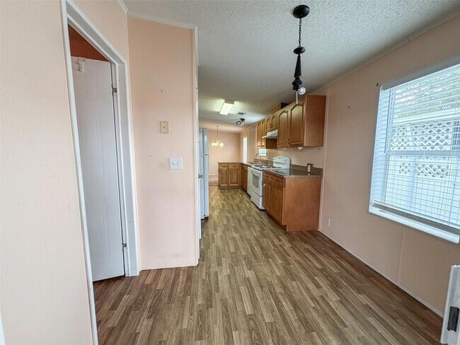 Building Photo - 3505 Meteor Pl