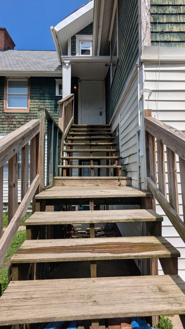 Building Photo - Prime Living: Unmatched Apartment in Canton's Vibrant Community