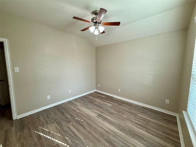 Building Photo - 4512 Chestnut Meadows Bend