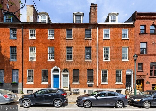 Building Photo - 1223 Spruce St