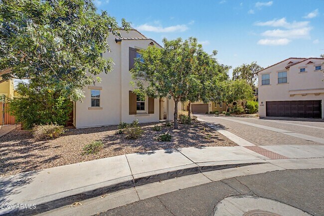 Building Photo - 1575 W Marlin Dr