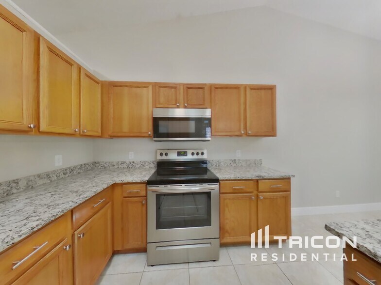 Building Photo - 12895 Downstream Cir