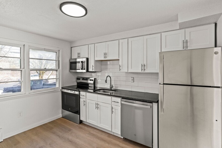 Interior Photo - Timberlane Estates
