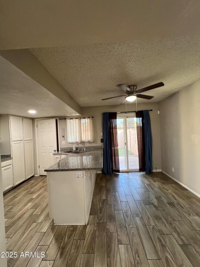 Building Photo - 5819 N 59th Dr