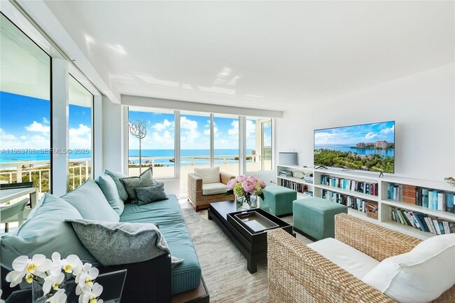 Building Photo - 400 South Pointe Dr