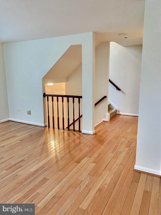 Building Photo - Welcome to this beautifully maintained brick end residence in the heart of Falls Church, where co...