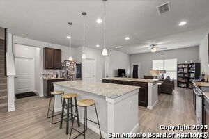 Building Photo - 5806 Larkspur Dr