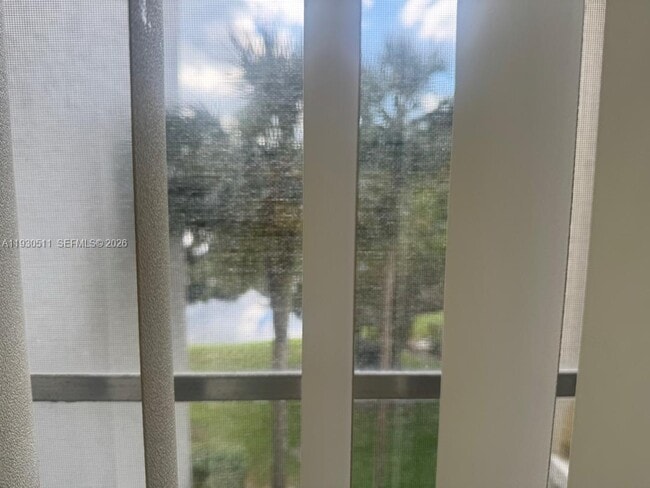 Building Photo - 9330 Lagoon Pl