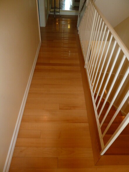 Building Photo - 1219 Burwell St