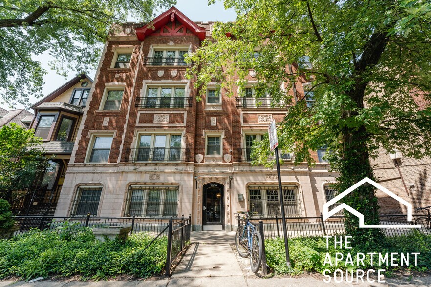 Building Photo - 2530 N Sawyer Ave