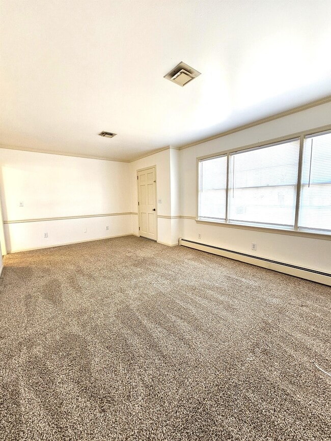 Building Photo - 27820 Crooked Oak Ln