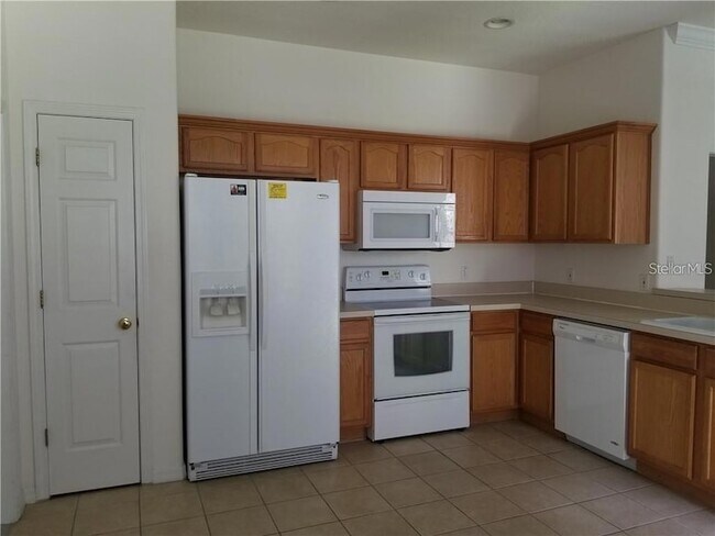 Building Photo - 5345 60th Ave N