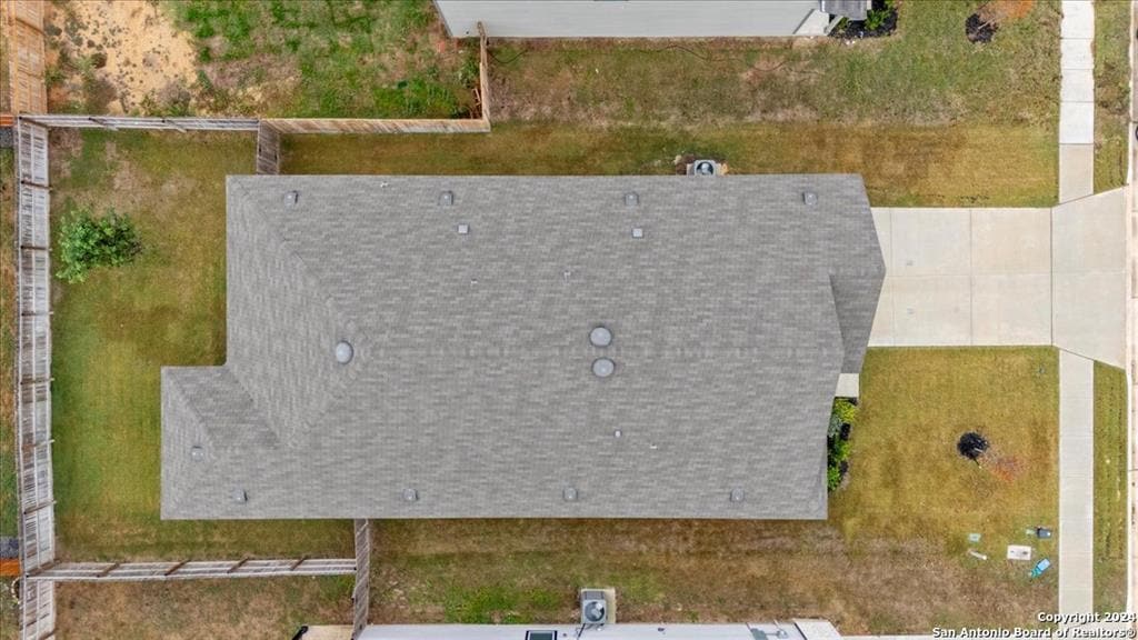 Building Photo - 808 Beacon Hts