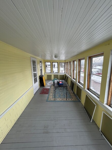 Building Photo - 11 Audet St