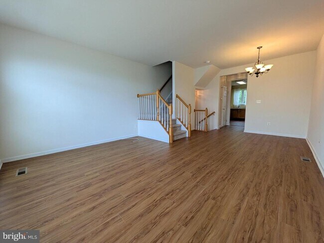 Building Photo - 25015 Riding Center Dr