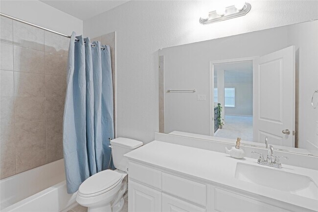 Building Photo - 213 Mira Mesa Dr