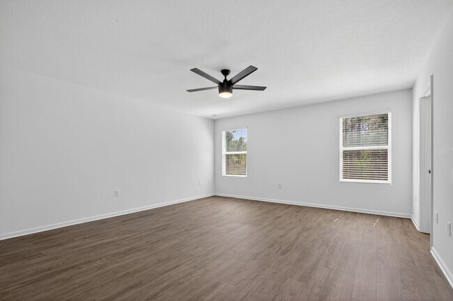 Building Photo - Welcome to your next home  in beautiful Green Cove Springs!